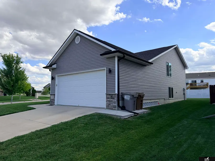 1651 Torreys Drive, Lincoln, NE 68521 - #3