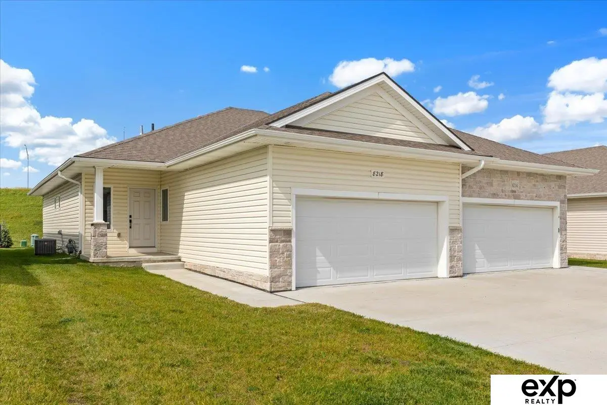 8218 S 178th Street, Omaha, NE 68136 - #1