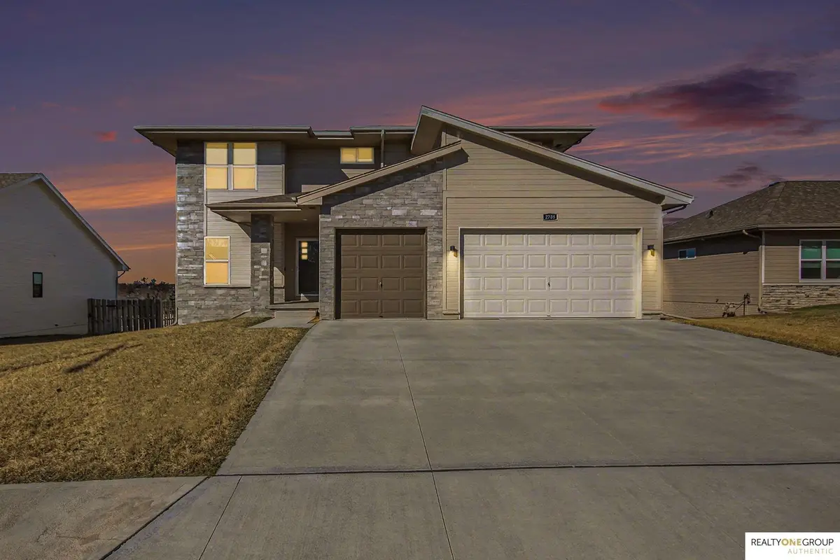 2708 N 191st Avenue, Elkhorn, NE 68022 - #1