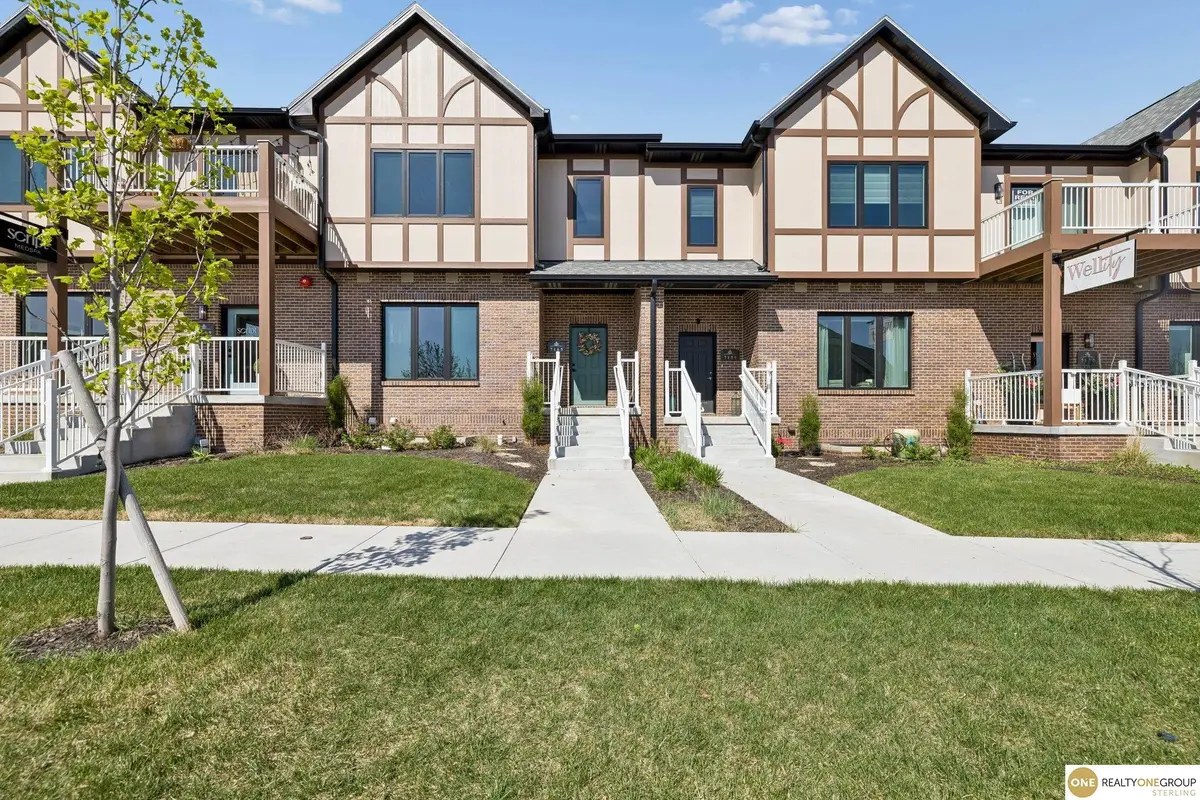 7165 Kentwell Lane #A & B, Lincoln, NE 68516 - #1