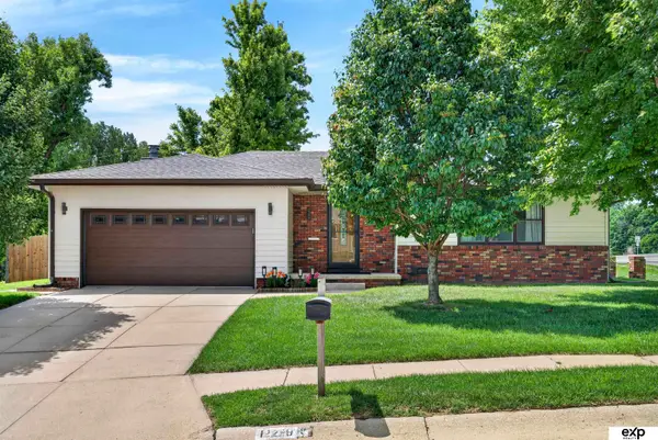 12229 Patrick Avenue, Omaha, NE 68164