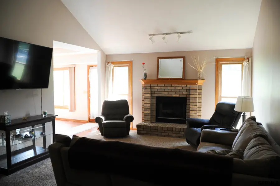 5429 S 56th Street, Omaha, NE 68117 - #3