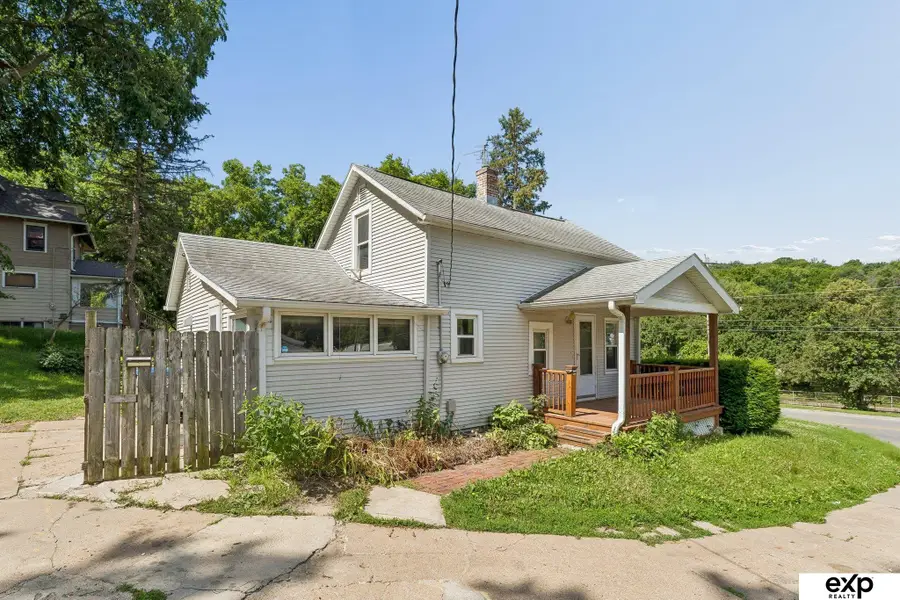 2433 N Broadway Street, Council Bluffs, IA 51503 - #2
