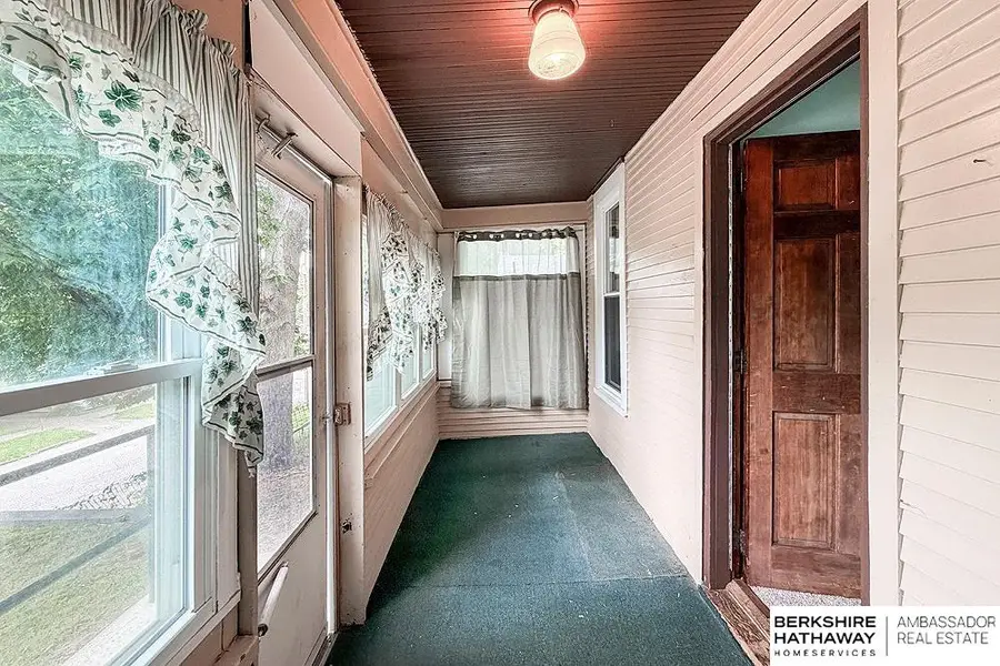 323 Benton Street, Council Bluffs, IA 51503 - #3