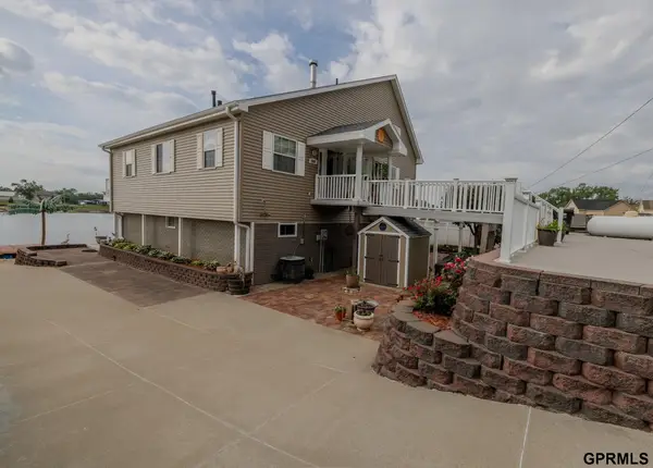2007 Crappie Cove, Bellevue, NE 68123