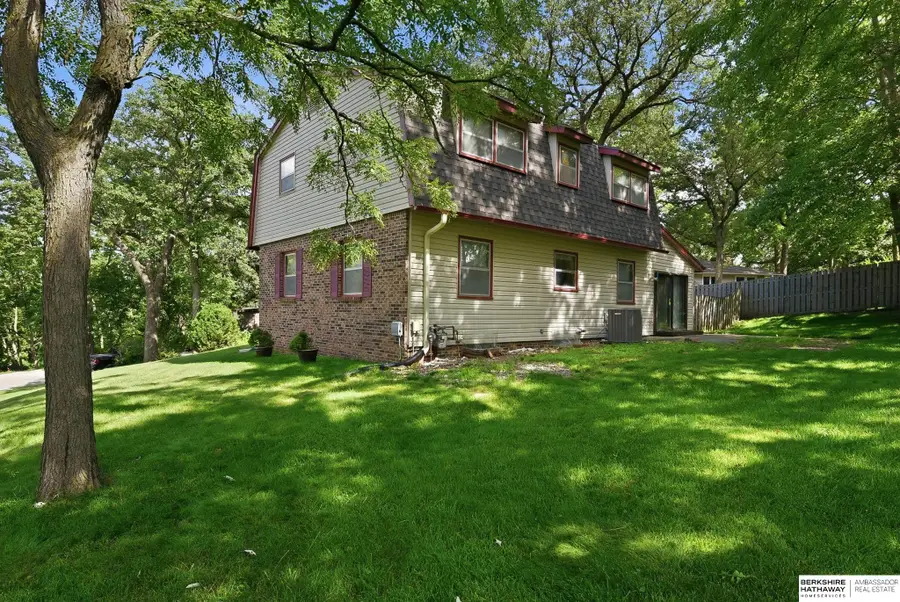 18 Scarlet Oaks Road, Council Bluffs, IA 51503 - #2