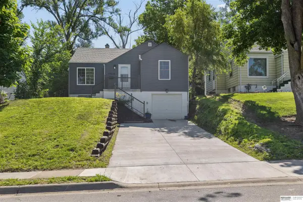 7019 N 33rd Street, Omaha, NE 68112