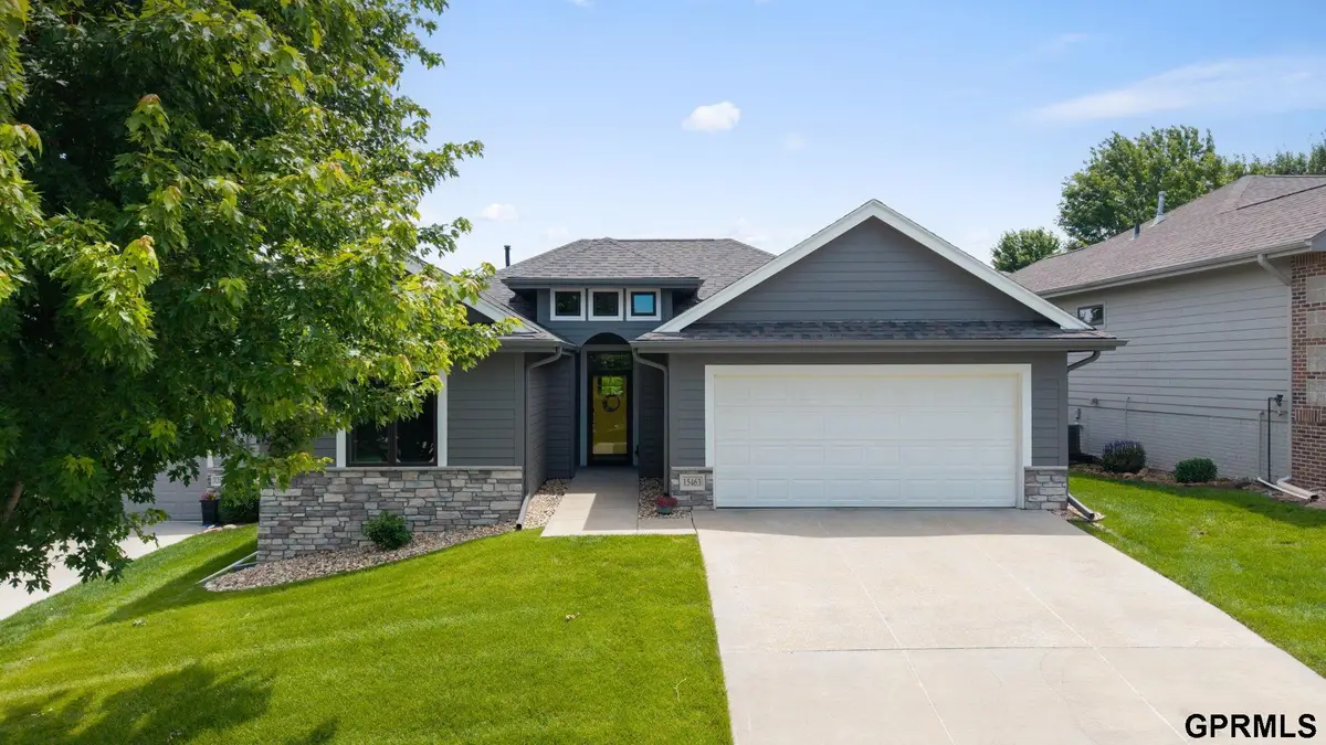 15463 Ogden Circle, Omaha, NE 68116 - #1