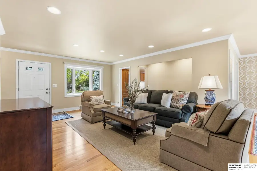 207 S 95th Street, Omaha, NE 68114 - #2