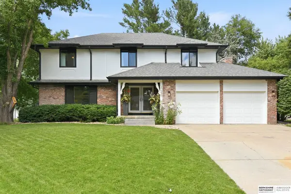 21330 Brentwood Road, Omaha, NE 68022