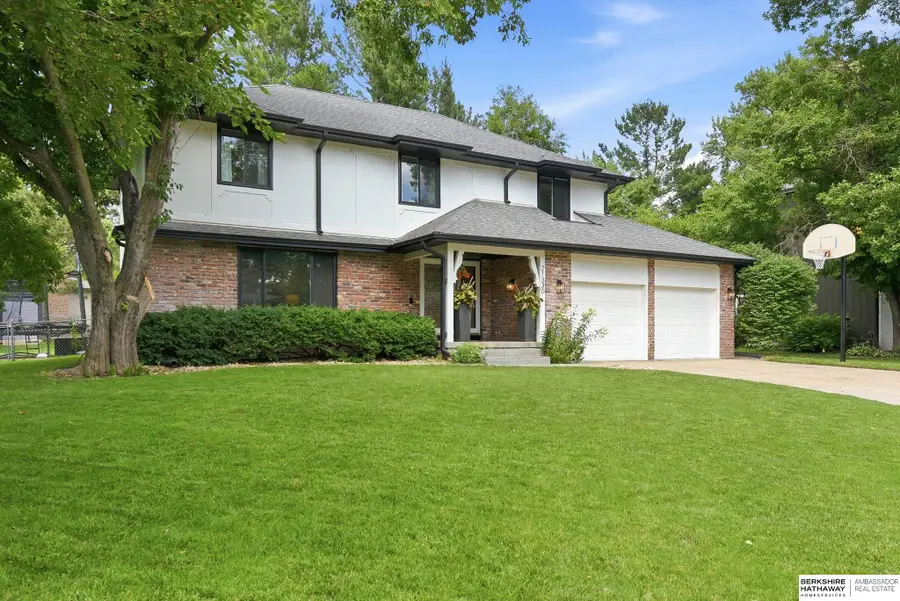 21330 Brentwood Road, Omaha, NE 68022 - #2