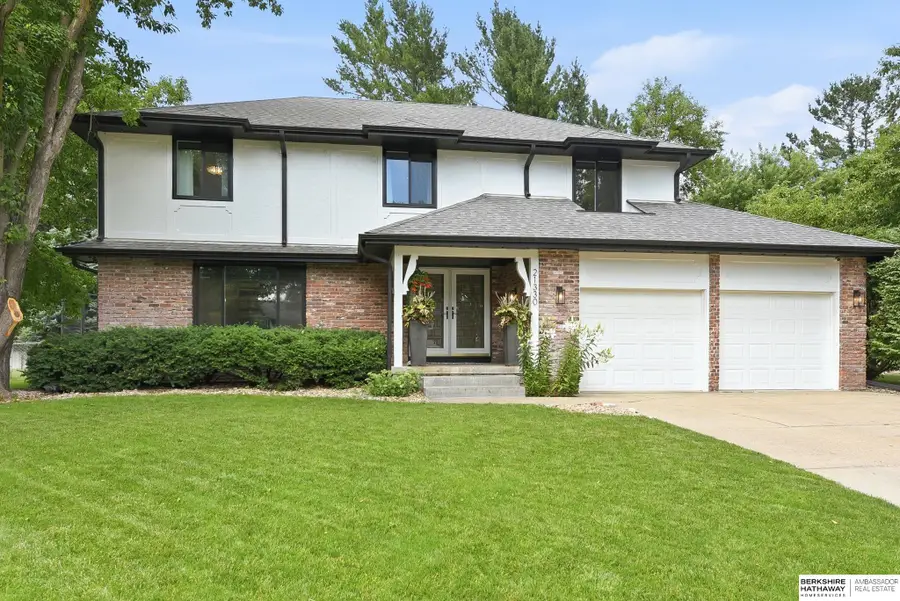 21330 Brentwood Road, Omaha, NE 68022 - #3