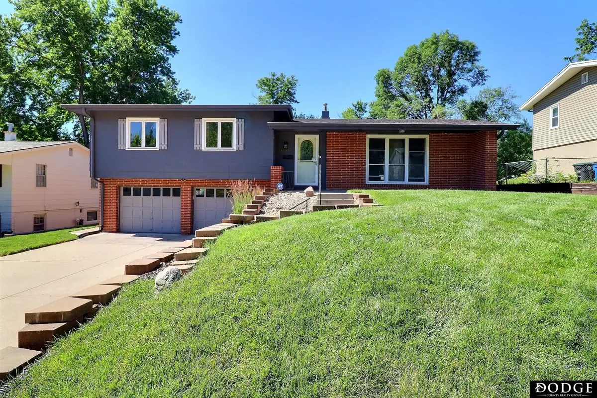 9617 Ruggles Street, Omaha, NE 68134 - #1