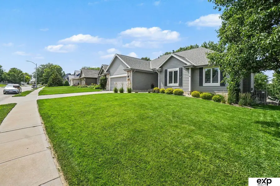 13510 Hillsborough Drive, Omaha, NE 68164 - #3