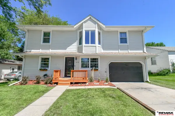 1018 W 9th Street, Wahoo, NE 68066
