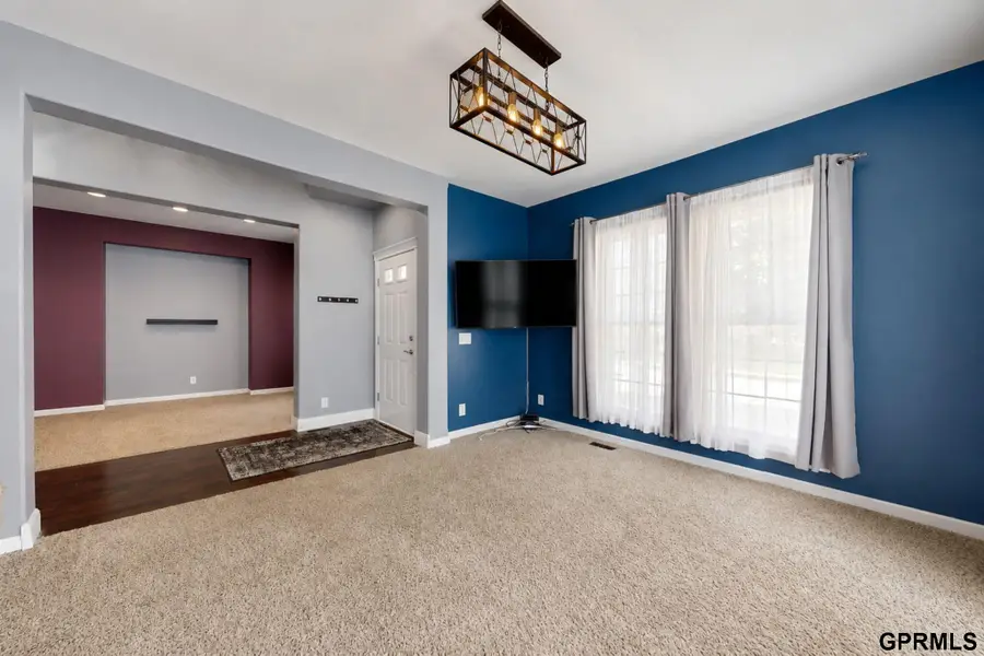 9804 S 28th Avenue, Bellevue, NE 68123 - #3