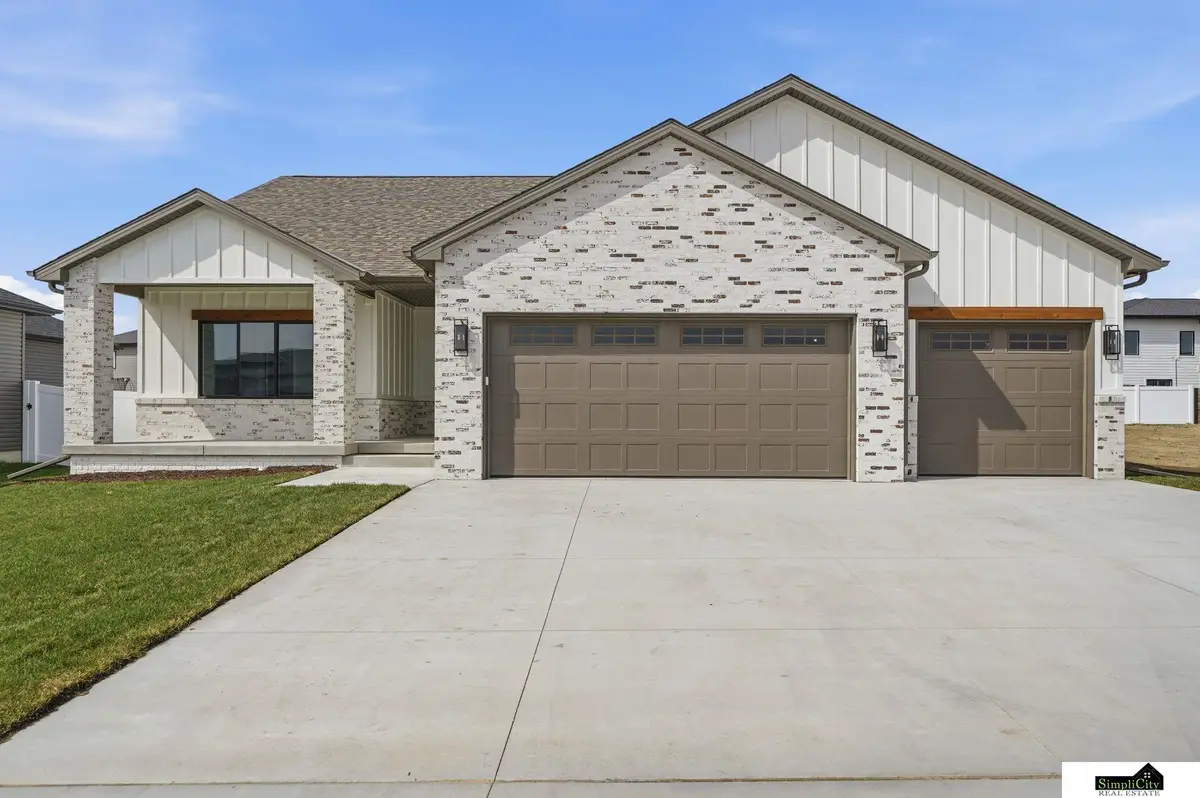 9515 Breashears Street, Lincoln, NE 68516 - #1