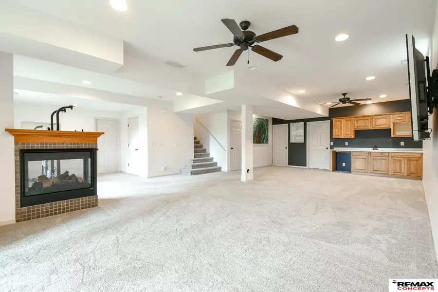 6900 Lacroix Drive, Lincoln, NE 68526 - #3
