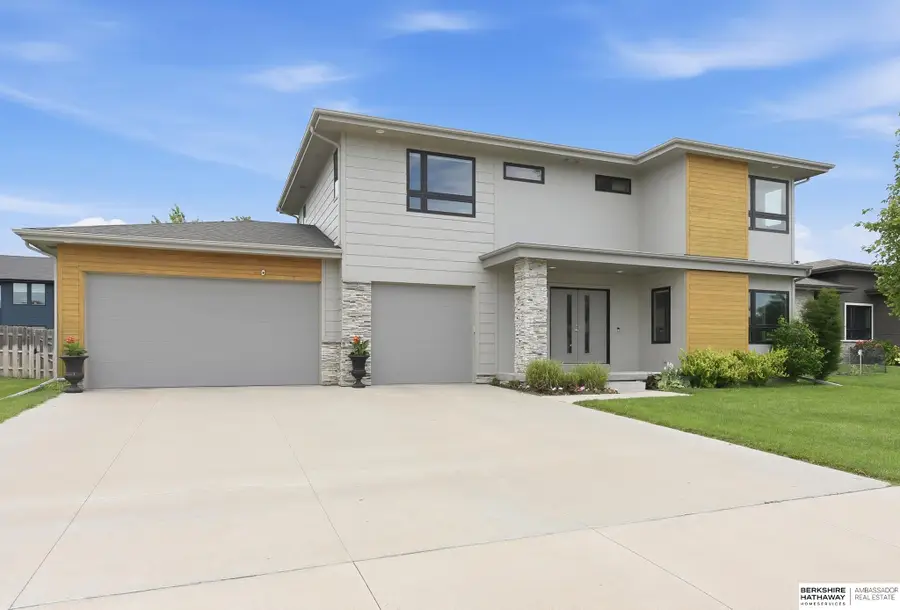 2514 N 184th Street, Elkhorn, NE 68022 - #2