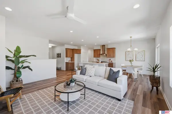 9229 S 80th Street, Lincoln, NE 68516