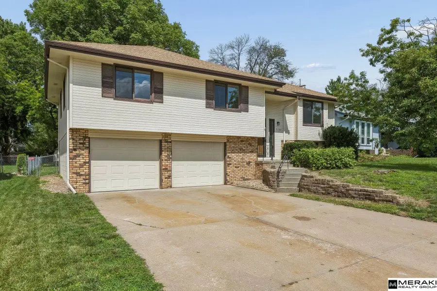 2727 N 113th Street, Omaha, NE 68164 - #3