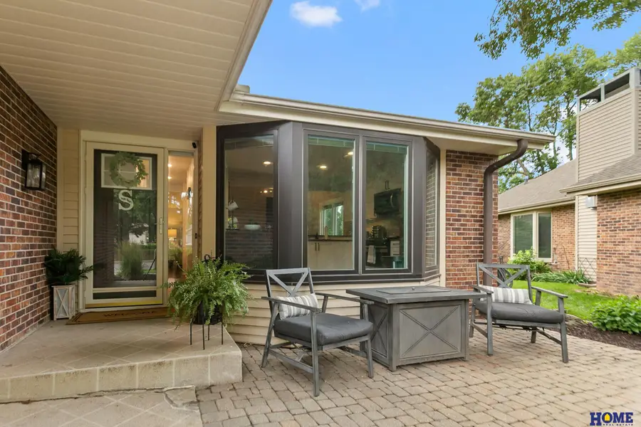 7206 Shamrock Court, Lincoln, NE 68506 - #2
