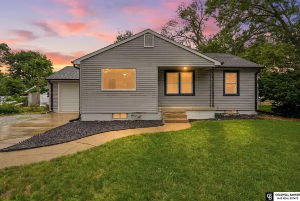 1016 N Elmer Avenue, York, NE 68467