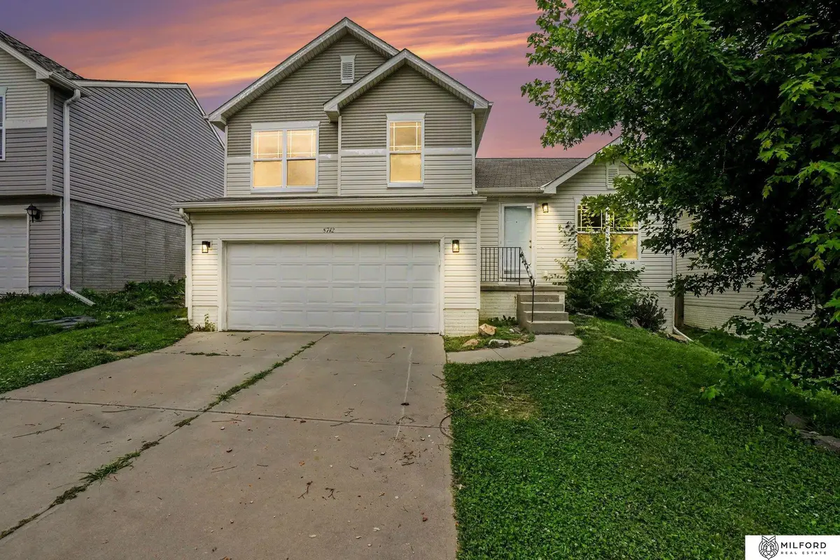 8742 Read Street, Omaha, NE 68122 - #1
