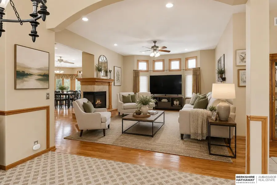 9406 Granville Parkway, La Vista, NE 68128 - #2