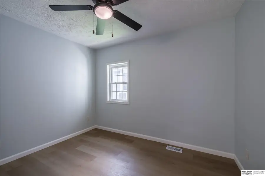 5030 S 18th Street, Omaha, NE 68107 - #3