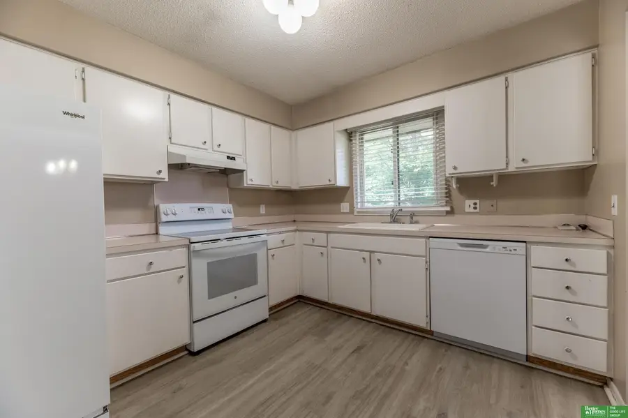 2512 N 143 Street, Omaha, NE 68164 - #3