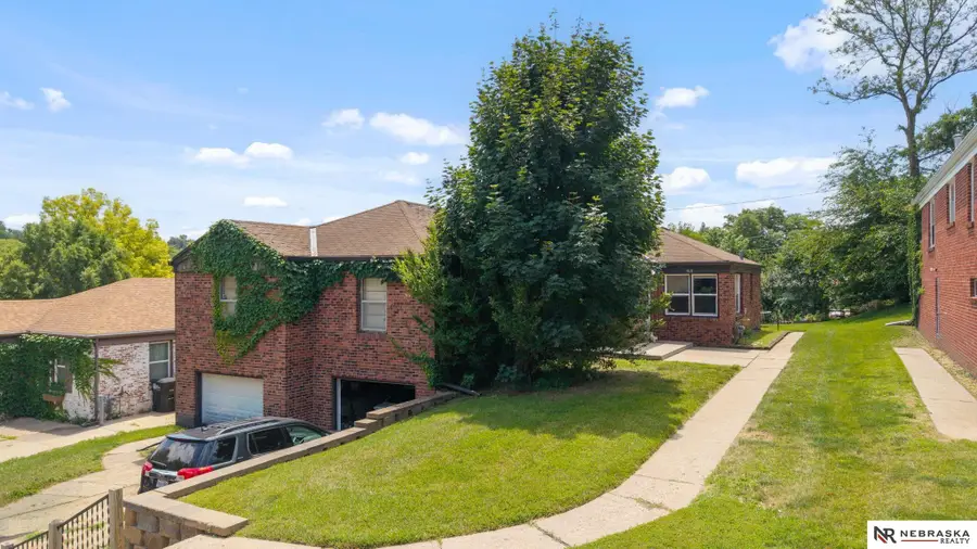 5829-5831 Lafayette Avenue, Omaha, NE 68132 - #2