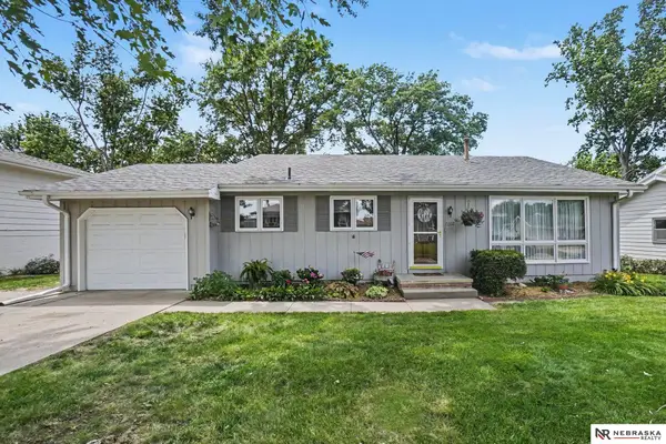 6802 S 81 Street, Ralston, NE 68127