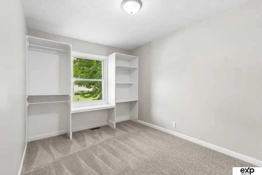 6323 Read Street, Omaha, NE 68152 - #2