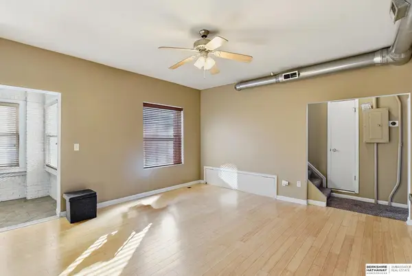 2315 Harney Street #203, Omaha, NE 68102