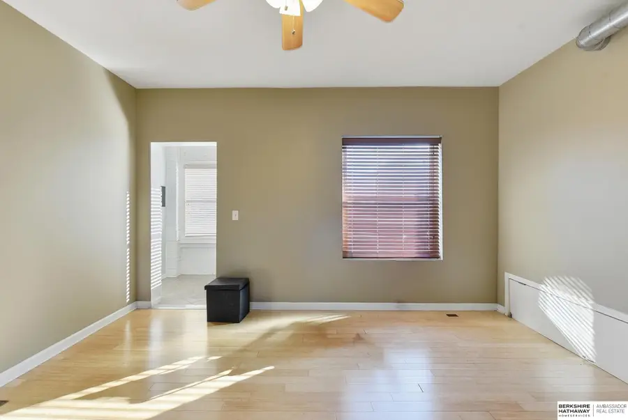 2315 Harney Street #203, Omaha, NE 68102 - #3