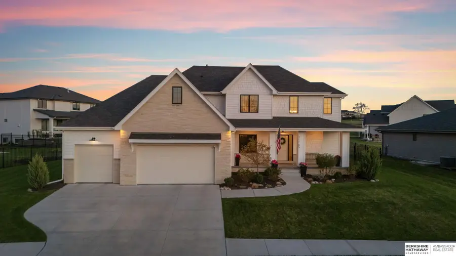 21165 C Street, Elkhorn, NE 68022 - #3
