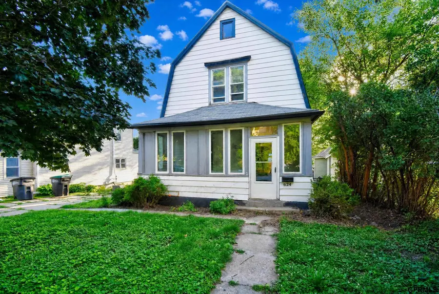 624 N 41st Street, Omaha, NE 68131 - #2