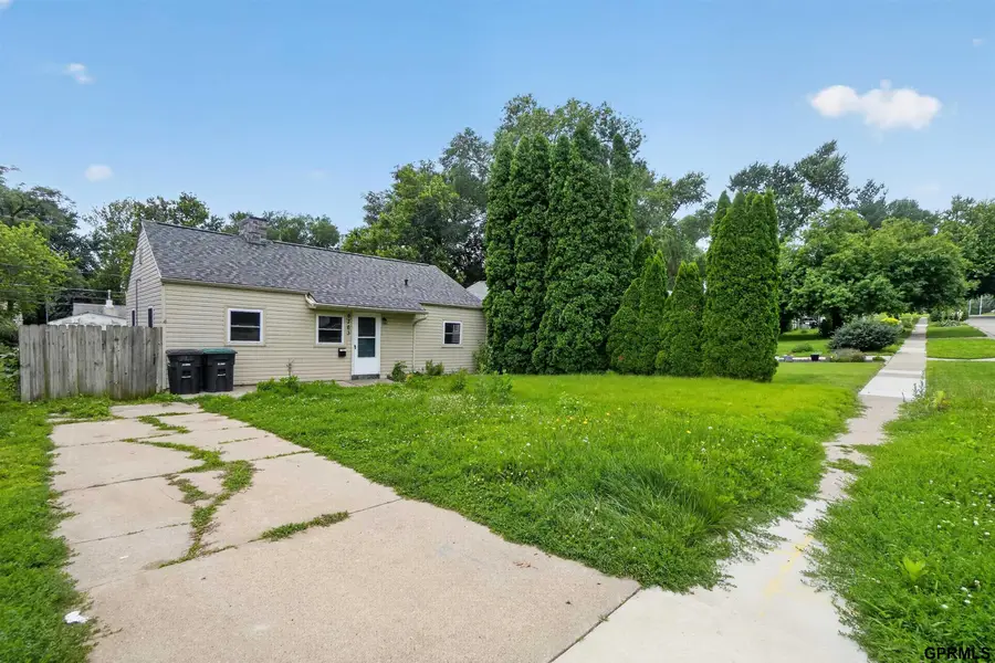 6763 Charles Street, Omaha, NE 68132 - #3