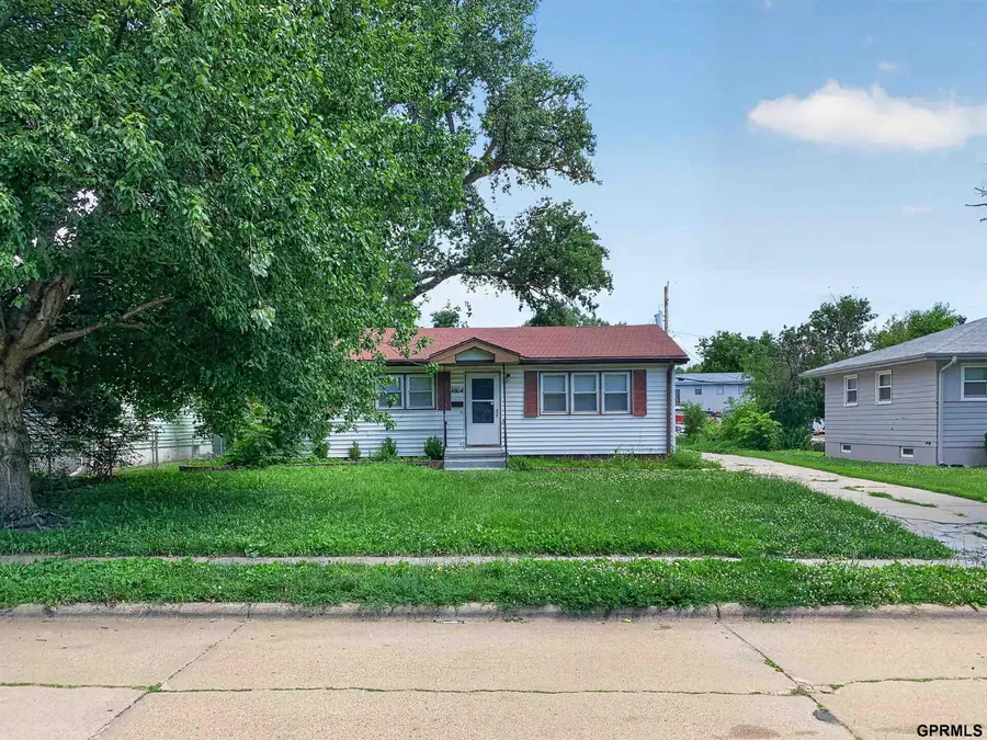 4864 Jaynes Street, Omaha, NE 68104 - #3