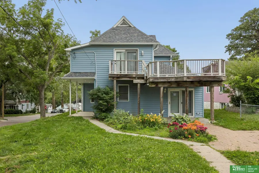 301 N Walnut Street, Glenwood, IA 51534 - #2