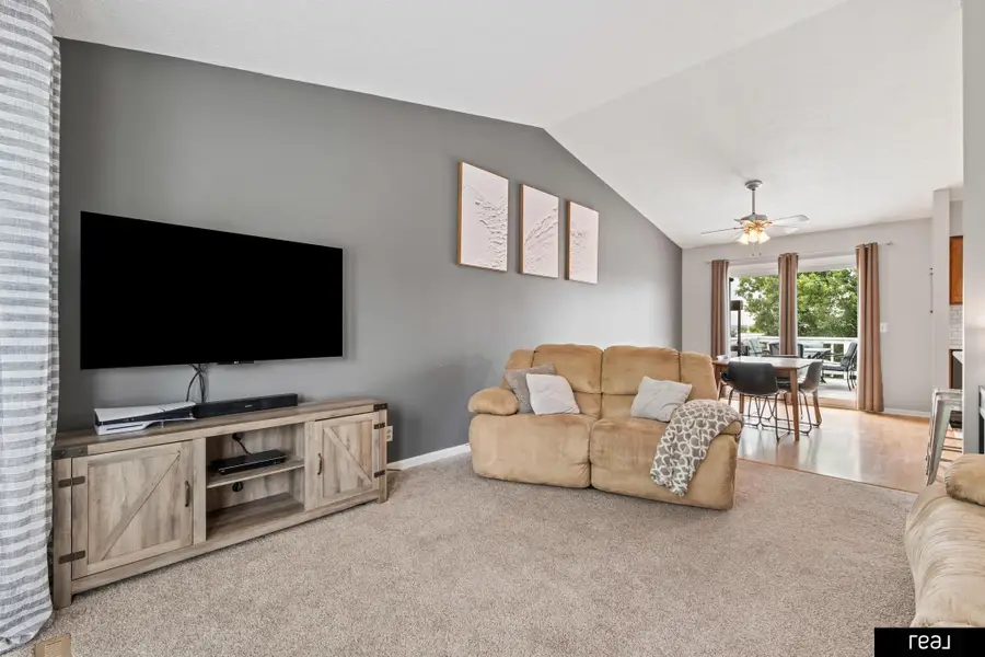 13417 Chandler Street, Omaha, NE 68136 - #3