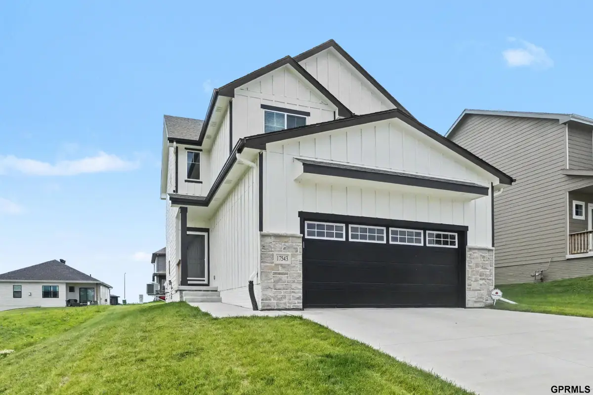 17543 Potter Street, Bennington, NE 68007 - #1