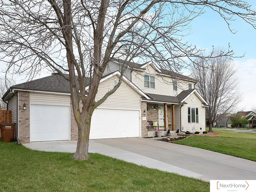 7201 Canyon Road, Lincoln, NE 68516 - #2