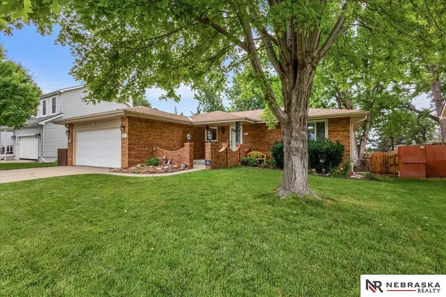 524 Sailside Drive, Lincoln, NE 68528 - #2