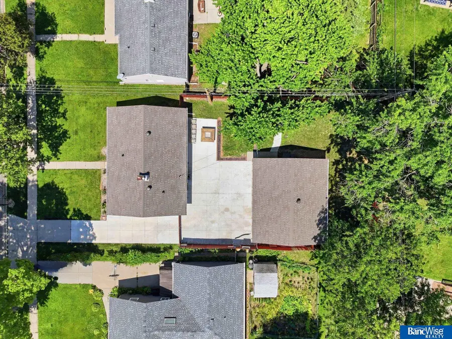 3976 Dunn Avenue, Lincoln, NE 68502 - #2