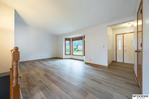 4820 Bunker Hill Road, Lincoln, NE 68521