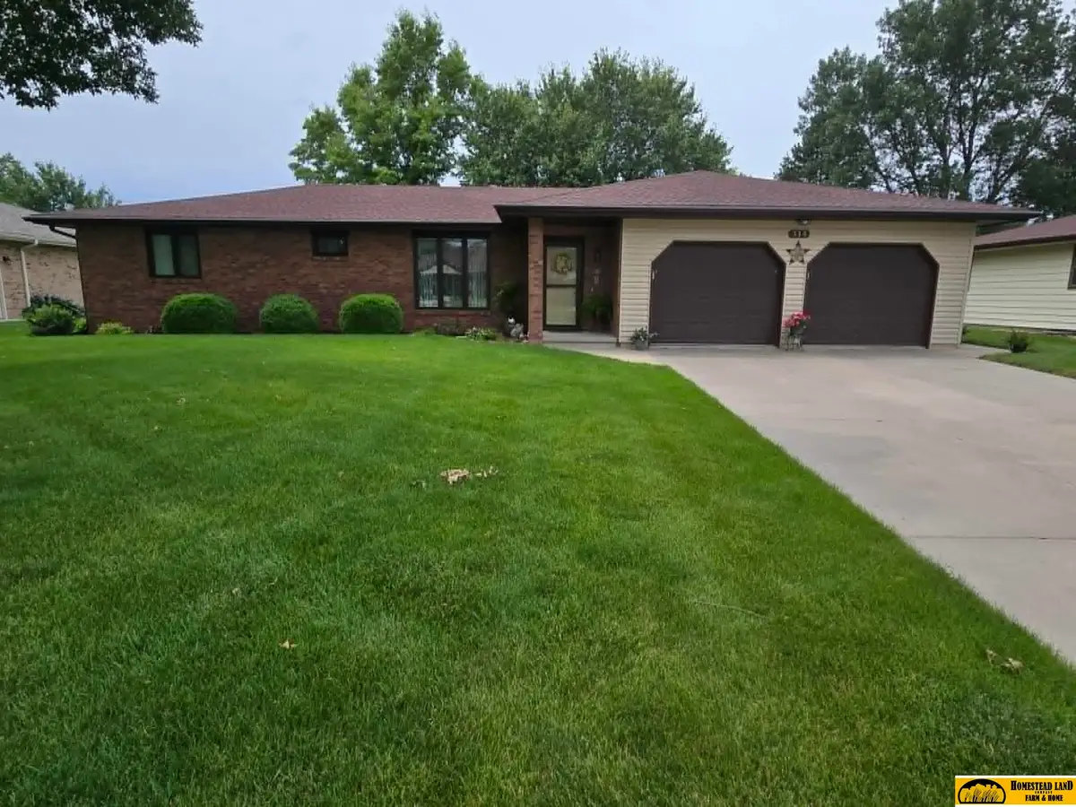 319 N 26th Street, Beatrice, NE 68310 - #1