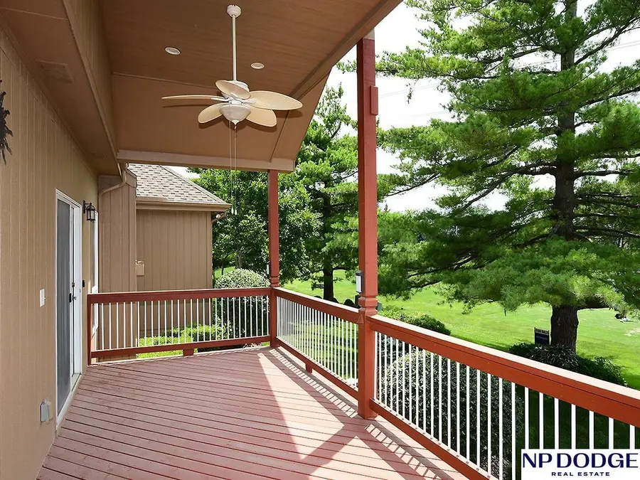 909 Killarney Drive, Papillion, NE 68046 - #3