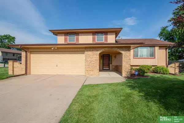 15116 Versaille Street, Bellevue, NE 68123